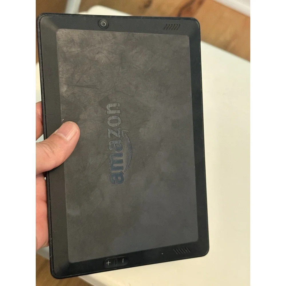 Amazon Kindle Fire OS , no Power , Selling Asis For Parts